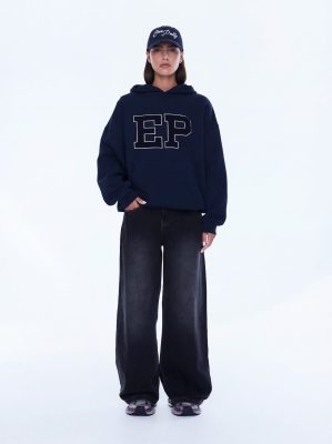 CASSIE OVERSIZED HOODIE