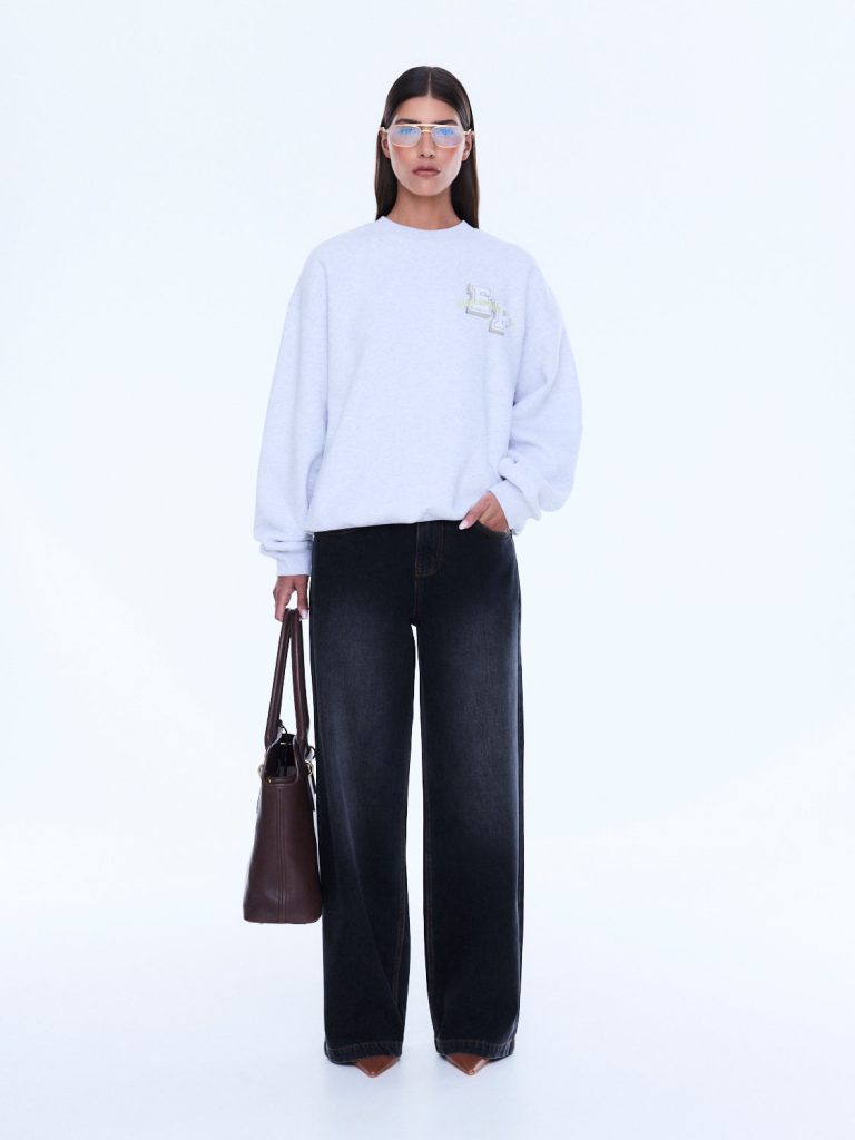 MILA OVERSIZED SWEATER