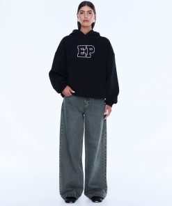 CASSIE OVERSIZED HOODIE