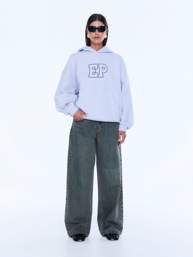 CASSIE OVERSIZED HOODIE